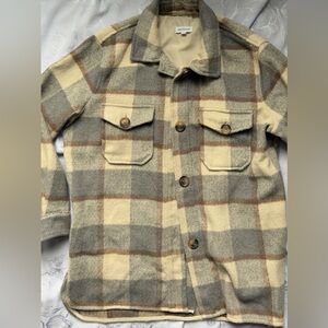 Westbound Womens Size Medium Plaid Jacket “Shacket” in Cream and Brown